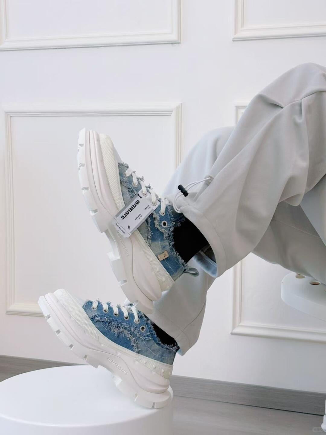 2.0 Smile Queen Denim Blue Thick Sole Low Top Sneaker