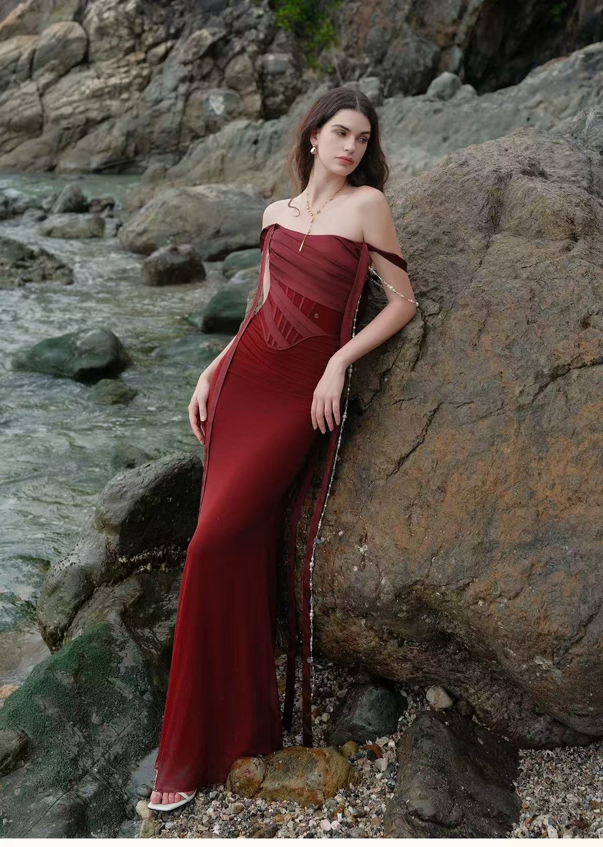 Marlee Pearl Chain Ribbon Bodycon Mermaid Dress