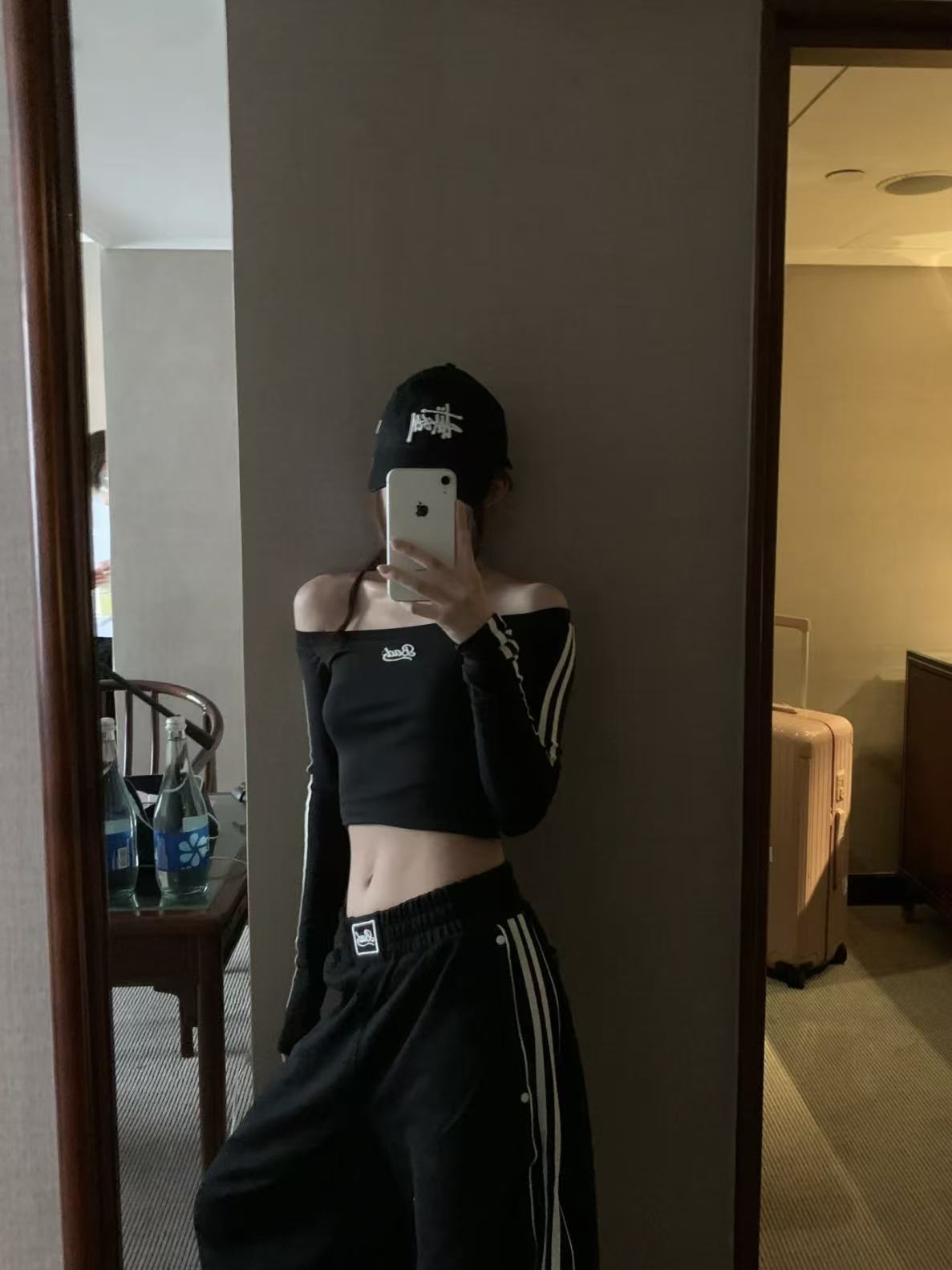 Retro Off-Shoulder Double Stripe Crop Top