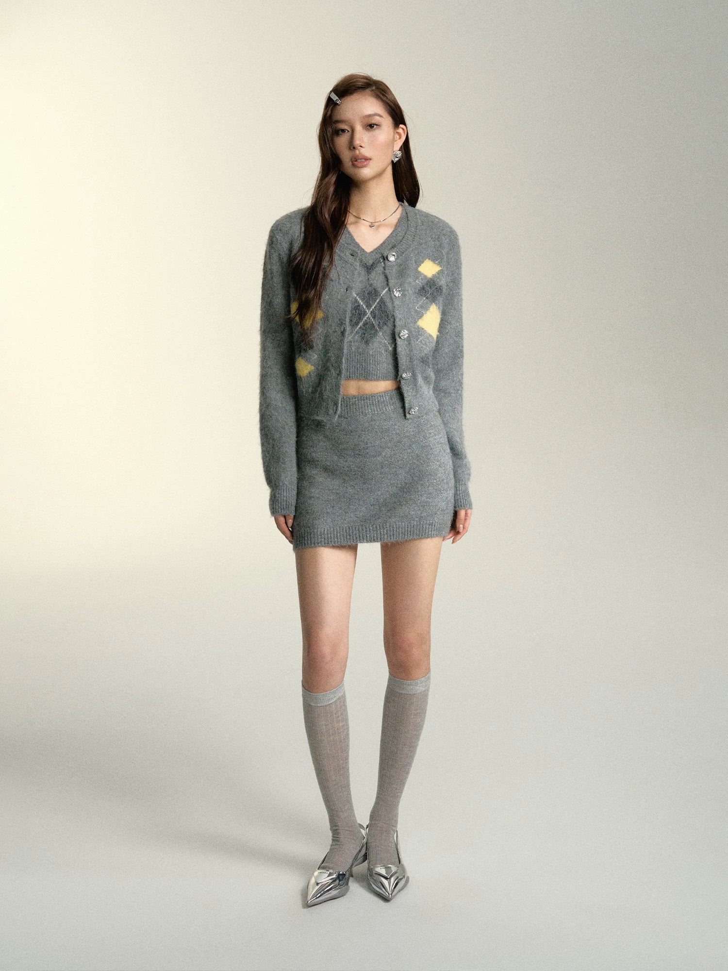 Gray Diamond Pattern Wool Cardigan & Vest